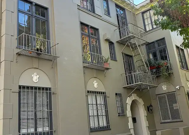 Property at 383 Grand Ave, Oakland, CA, 94610, 1 bed, 1 bath, [object Object]