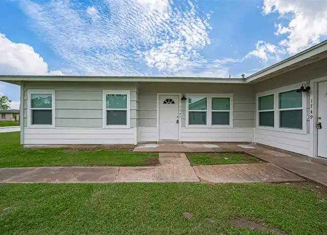 Property at 1739 W 5th St, Freeport, TX, 77541, 2 beds, 1 bath, [object Object]