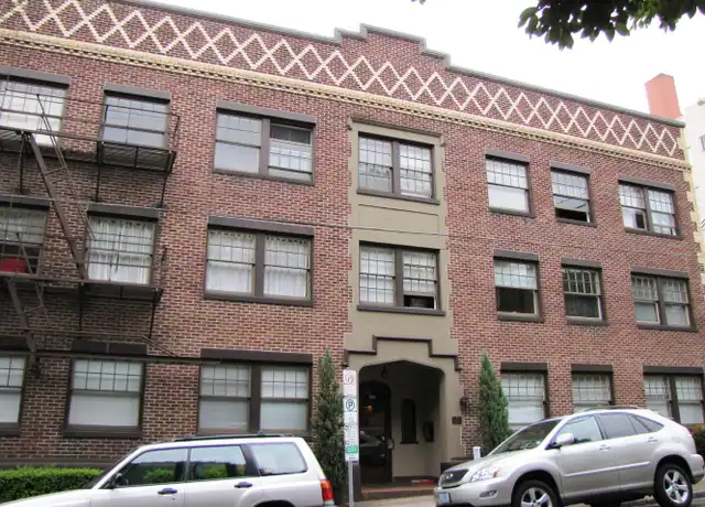 Property at 228 NW 22nd Ave, Portland, OR, 97210, 0 beds, 1 bath, [object Object]