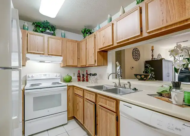 Property at Verandas on the Green Apartment Homes - 101 Fairway Rdg, Aiken, SC, 29803, 1 bed, 1 bath, [object Object]