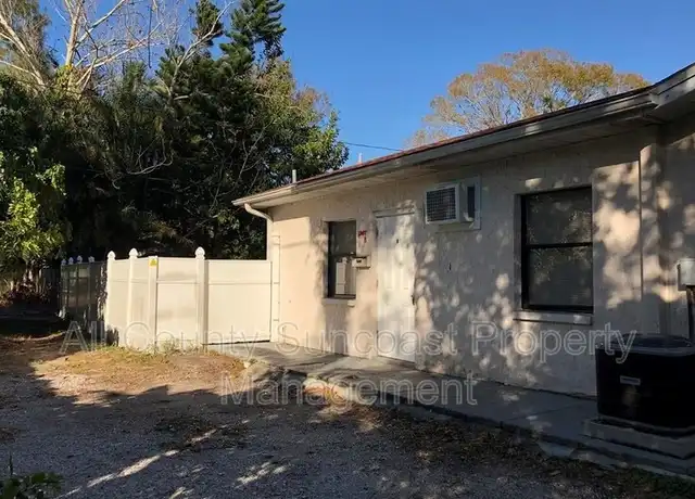 Property at 4527 44th Ave N, Saint Petersburg, FL, 33714, 1 bed, 1 bath, [object Object]