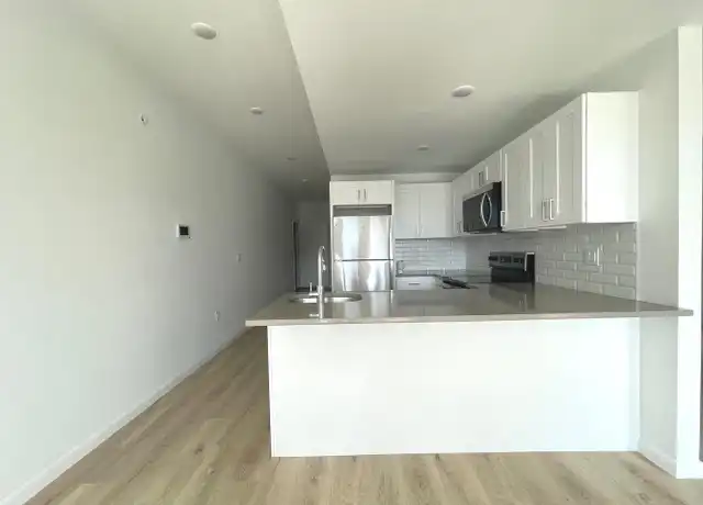 Property at 7248 Rising Sun Ave, Philadelphia, PA, 19111, 1 bed, 1 bath, [object Object]
