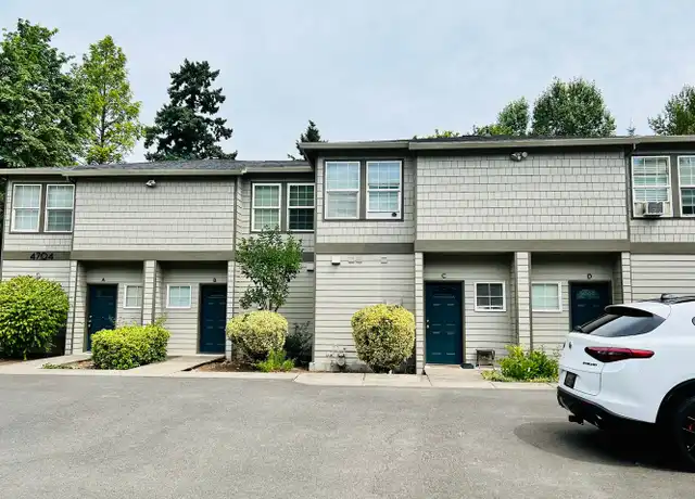 Property at 4704 SW 1st Ave Unit A, Portland, OR, 97239, 2 beds, 2 baths, [object Object]