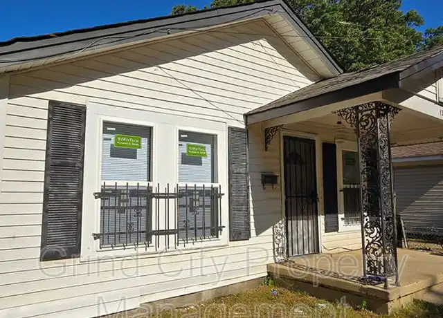 Property at 1333 Fairfax St, Memphis, TN, 38108, 3 beds, 1 bath, [object Object]