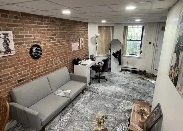 Property at 384 Riverway Unit B, Boston, MA, 02115, 1 bed, 1 bath, [object Object]