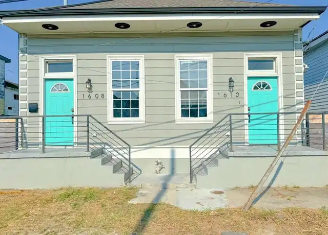 Property at 1608 St Anthony St, New Orleans, LA, 70116, 3 beds, 1 bath, [object Object]