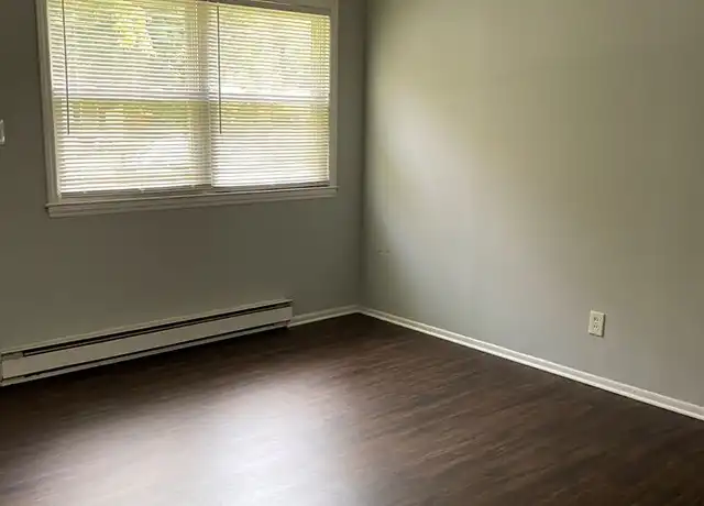 Property at 2110 W Florida St, Greensboro, NC, 27403, 3 beds, 1 bath, [object Object]