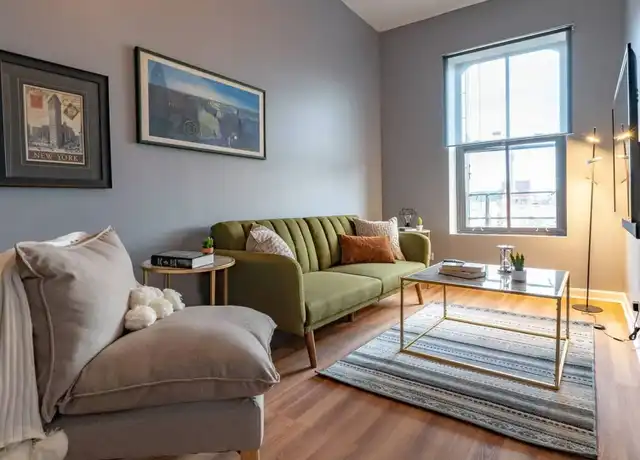 Property at 1140 W 18th St Unit 1140-1F, Chicago, IL, 60608, 2 beds, 1 bath, [object Object]