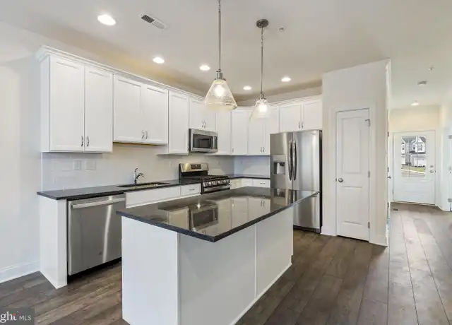 Property at 146 Woodwinds Dr, Collegeville, PA, 19426, 3 beds, 2.5 baths, [object Object]