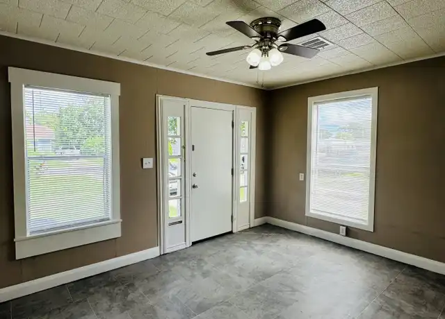 Property at 2828 18th St, Port Arthur, TX, 77640, 3 beds, 1 bath, [object Object]