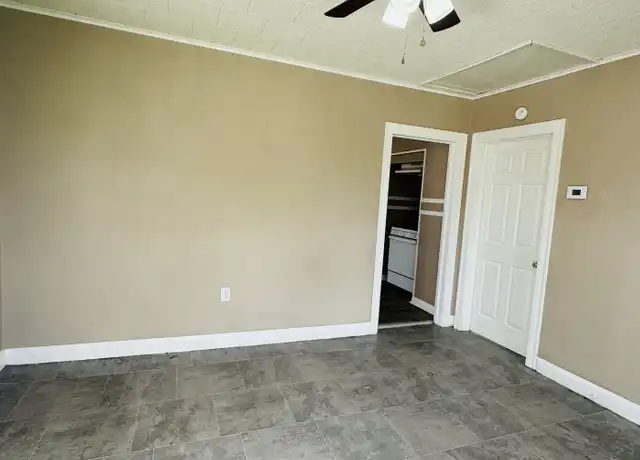 Property at 2828 18th St, Port Arthur, TX, 77640, 3 beds, 1 bath, [object Object]