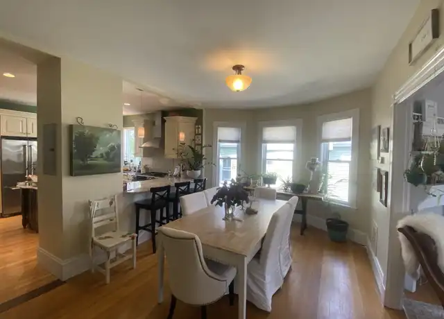 Property at 40 Burnside Ave Unit 2, Somerville, MA, 02144, 4 beds, 2 baths, [object Object]
