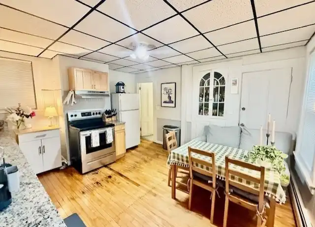 Property at 361 Beacon St Unit 2, Somerville, MA, 02143, 2 beds, 1 bath, [object Object]