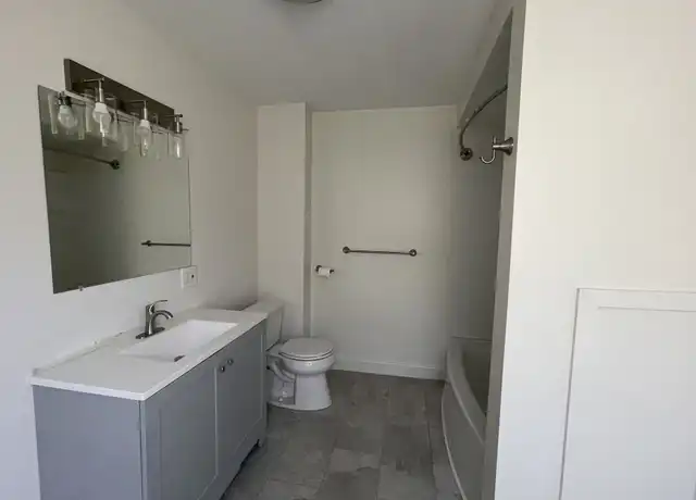 Property at 16 Hodges Ave Unit 2-F, Taunton, MA, 02780, 1 bed, 1 bath, [object Object]