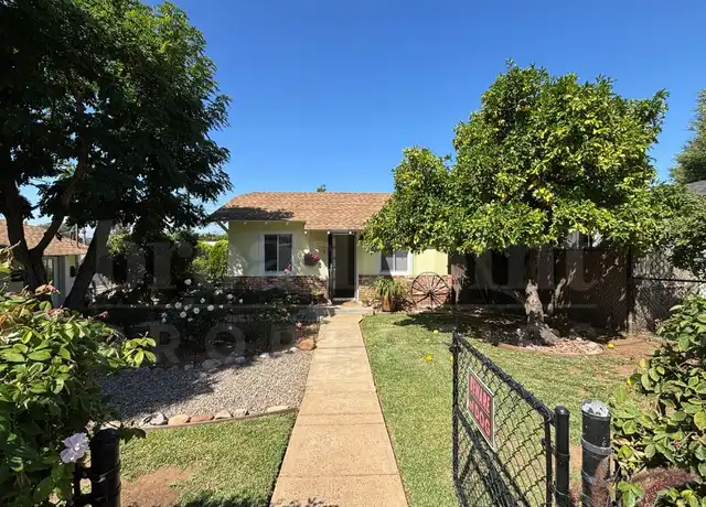 Property at 1015 S Broadway, Escondido, CA, 92025, 2 beds, 1 bath, [object Object]