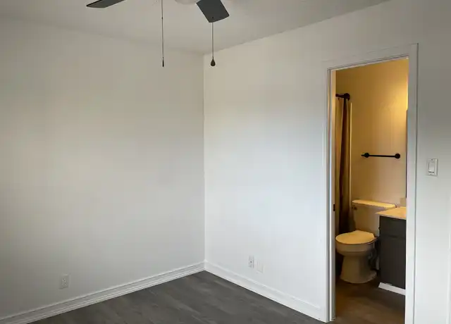 Property at 12312 Candelaria Rd NE Unit 1, Albuquerque, NM, 87112, 2 beds, 2 baths, [object Object]