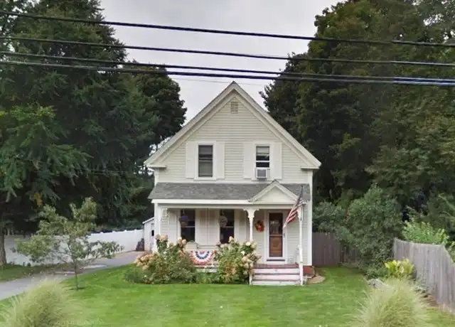 Property at 48 Main St, Rowley, MA, 01969, 2 beds, 1.5 baths, [object Object]