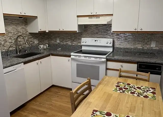 Property at 3920 Mystic Valley Pkwy #405, Medford, MA, 02155, 2 beds, 2 baths, [object Object]