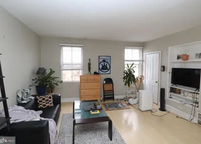 Property at 559 N 5th St Unit C, Philadelphia, PA, 19123, 1 bed, 1 bath, [object Object]