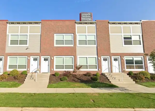 Property at The Redstone - 317 2nd St SW, Cedar Rapids, IA, 52404, 1 bed, 1 bath, [object Object]