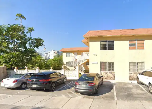Property at 623 NE 2nd St Unit 2, Hallandale Beach, FL, 33009, 2 beds, 1 bath, [object Object]