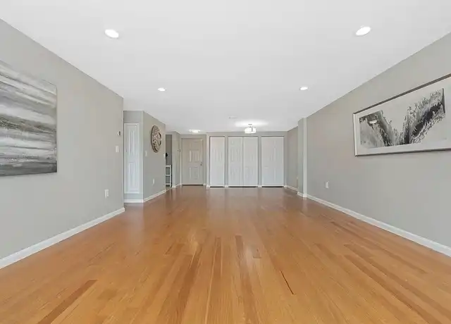 Property at 30 Revere Beach Pkwy Unit 500, Medford, MA, 02155, 1 bed, 1 bath, [object Object]