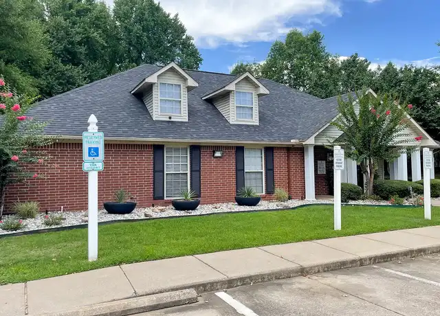 Property at Village Square of Jacksonville - 950 Military Rd, Jacksonville, AR, 72076, 1-3 bed, 1-2 bath, [object Object]