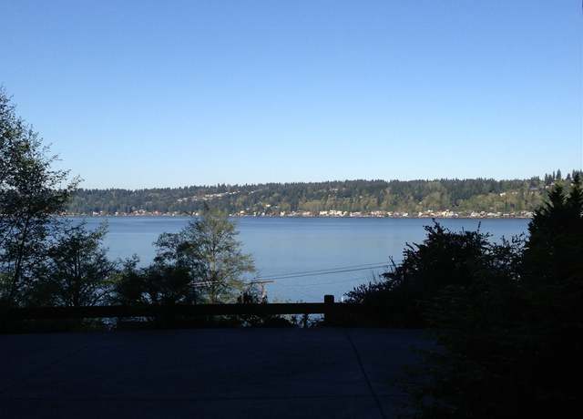 Photo of 906 E Lake Sammamish Pkwy NE Unit B, Sammamish, WA 98074