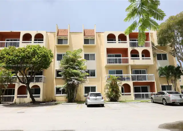 Property at 7815 Camino Real Unit I414, Miami, FL, 33143, 2 beds, 1 bath, [object Object]