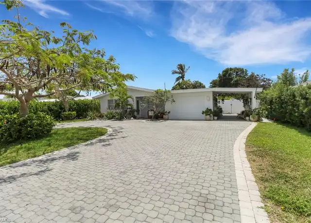 Property at 1282 Illinois Dr, Naples, FL, 34103, 3 beds, 2 baths, [object Object]