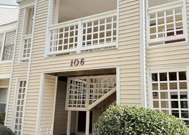 Property at 106 Lantana Ln Unit 17, Hampton, VA, 23669, 2 beds, 2 baths, [object Object]