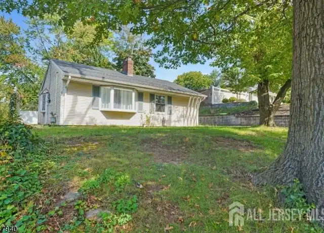 Property at 67 Woodland Ave, Fords, NJ, 08863, 2 beds, 1 bath, [object Object]