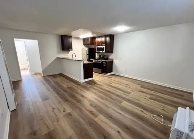 Property at 600 - 14643 Gilmore St, Van Nuys, CA, 91411, 1 bed, 1 bath, [object Object]