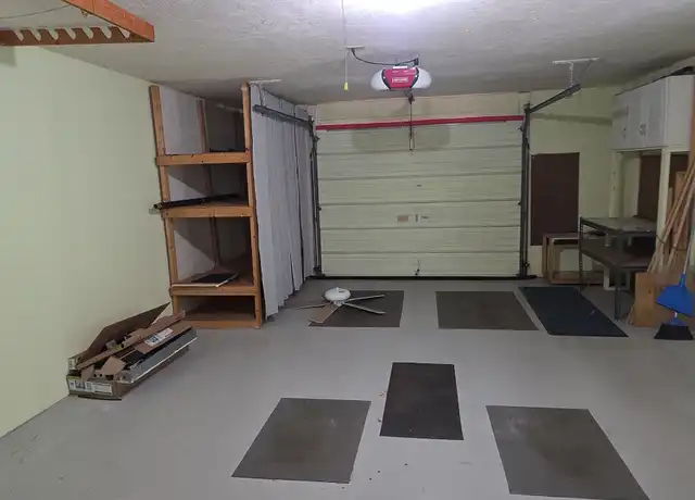 Property at 3740 N Honeylocust Dr, Beverly Hills, FL, 34465, 2 beds, 1 bath, [object Object]