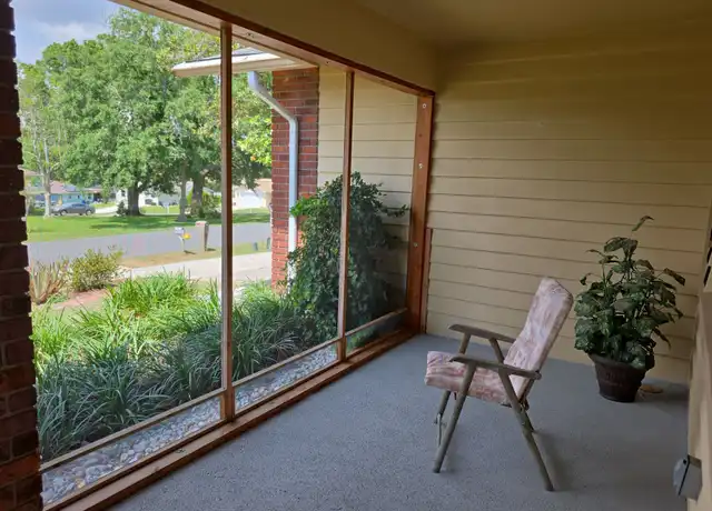 Property at 3740 N Honeylocust Dr, Beverly Hills, FL, 34465, 2 beds, 1 bath, [object Object]