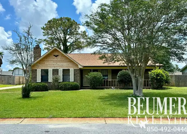 Property at 586 Seapine Cir, Pensacola, FL, 32506, 3 beds, 2 baths, [object Object]