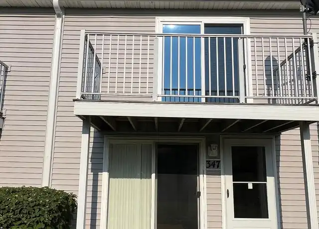 Property at 347 Meadow Green Ln, Round Lake Beach, IL, 60073, 3 beds, 1.5 baths, [object Object]