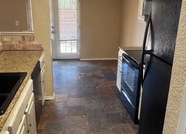 Property at 14411 N Pennsylvania Ave Unit 10G, Oklahoma City, OK, 73134, 3 beds, 2.5 baths, [object Object]