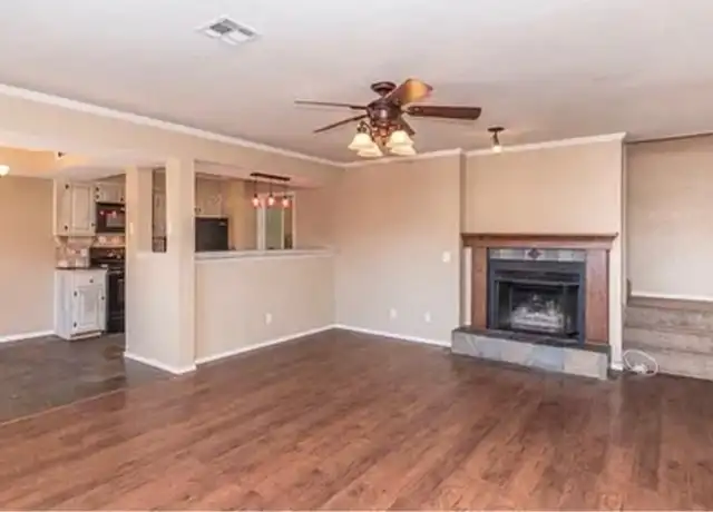 Property at 14411 N Pennsylvania Ave Unit 10G, Oklahoma City, OK, 73134, 2 beds, 2.5 baths, [object Object]