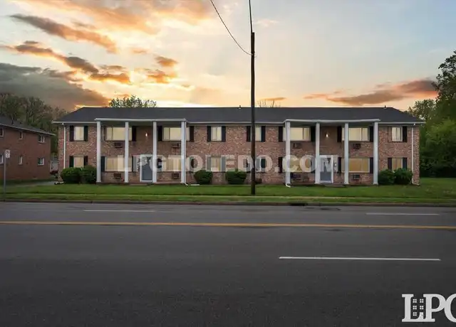 Property at 3310 Arlington Ave Unit 3, Toledo, OH, 43614, 2 beds, 1 bath, [object Object]