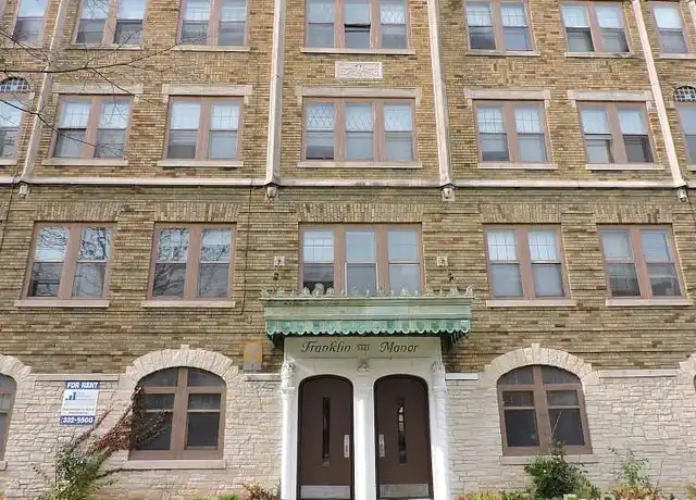 Property at East Side Apartments - 1621 N Franklin Pl, Milwaukee, WI, 53202, 1 bed, 1 bath, [object Object]
