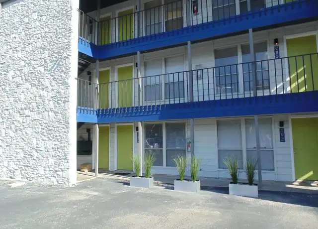 Property at 4303 Duval St Unit 302, Austin, TX, 78751, 1 bed, 1 bath, [object Object]
