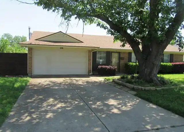 Property at 114 Wake Dr, Richardson, TX, 75081, 4 beds, 1.5 baths, [object Object]