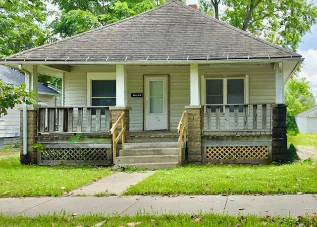 Property at 1306 1/2 N Champaign St, Champaign, IL, 61820, 2 beds, 1 bath, [object Object]