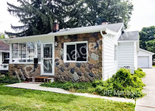 Property at 6177 Iroquois Trl, Mentor, OH, 44060, 3 beds, 1 bath, [object Object]