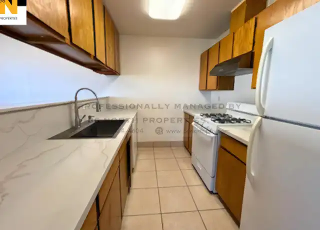 Property at 1246 La Jolla Ave Unit B, Seaside, CA, 93955, 2 beds, 1 bath, [object Object]
