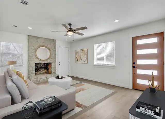 Property at 1402 Valleyridge Cir Unit B, Austin, TX, 78704, 2 beds, 1 bath, [object Object]