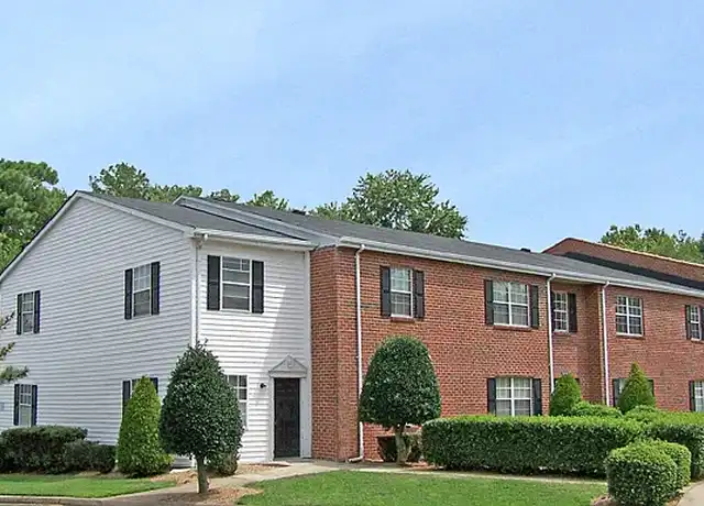 Property at Bayview Terrace Apartments - 8500 Tidewater Dr, Norfolk, VA, 23503, 2 beds, 1 bath, [object Object]