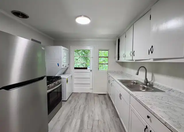Property at 112 Purefoy Rd, Chapel Hill, NC, 27514, 2 beds, 1 bath, [object Object]