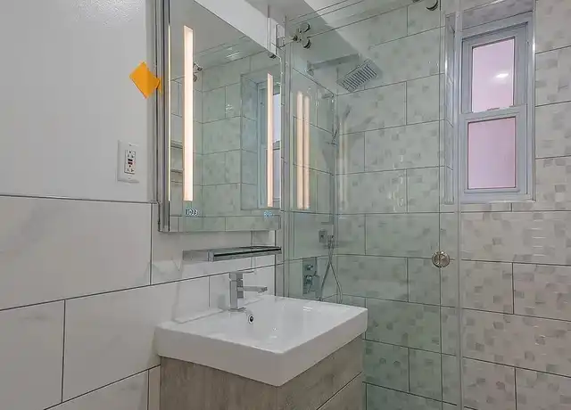 Property at 33-25 90th St Unit 2A, Jackson Heights, NY, 11372, 2 beds, 1 bath, [object Object]